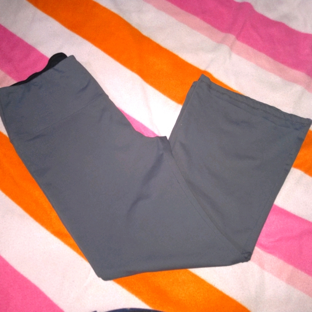 ODODOS 2XL crop length grey athletic pants